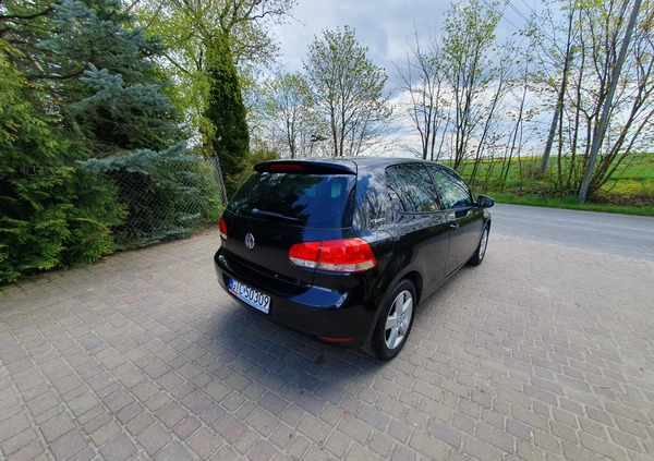 Volkswagen Golf cena 16900 przebieg: 220000, rok produkcji 2010 z Urzędów małe 301